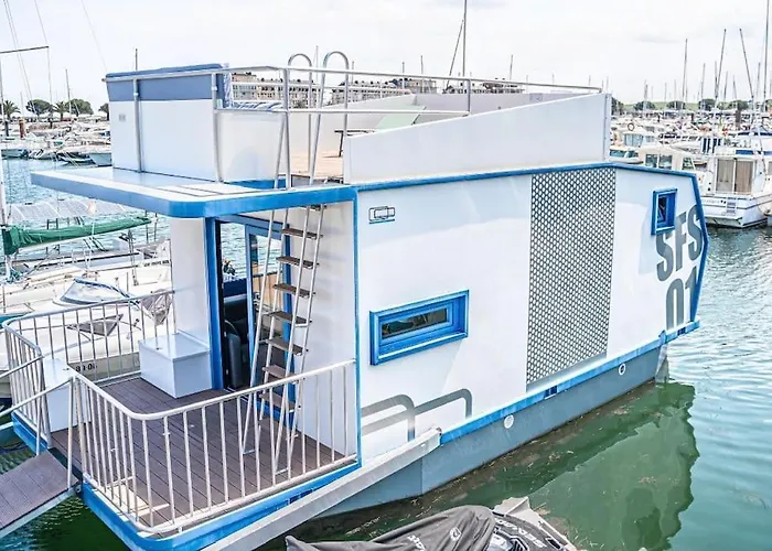 Flotante Unico C15a01 ספינת מלון סנטנדר