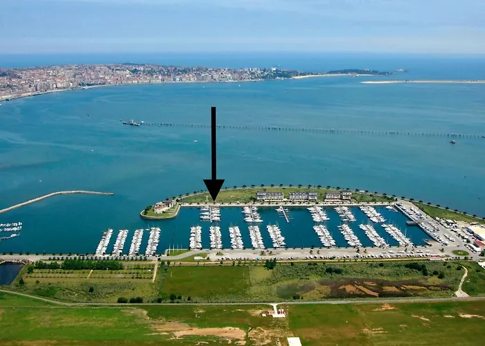 ספינת מלון Flotante Unico C15a01 סנטנדר