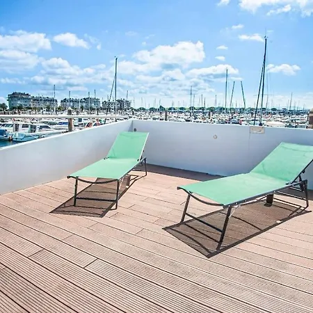 Hotel en barco Flotante Unico C15a01 *