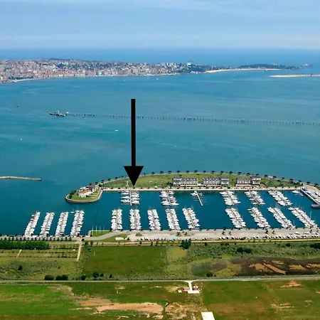 Hotel en barco Flotante Unico C15a01 Santander